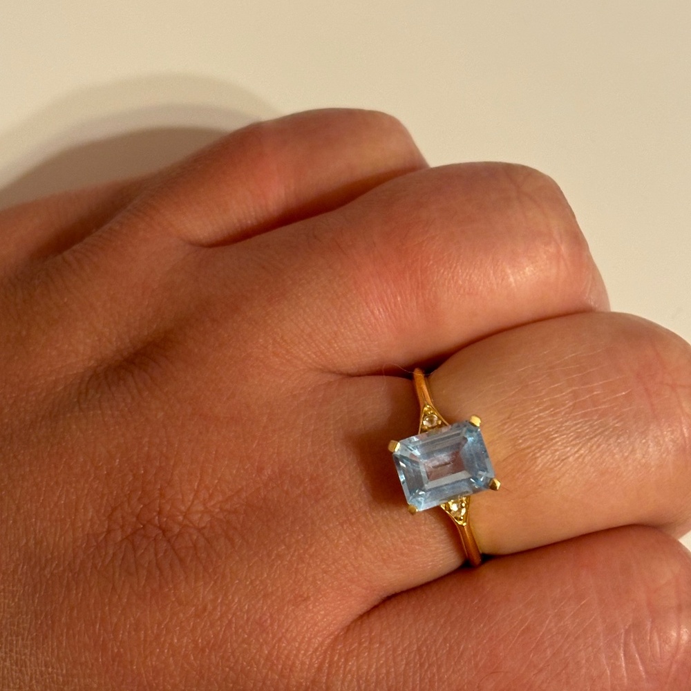 Silver ring - Picture 1 of 2